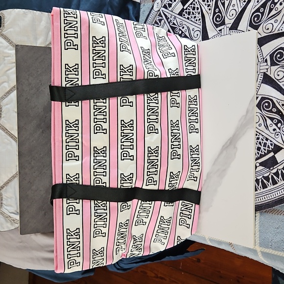 PINK Victoria's Secret Logo Tote Pink and Black NEW - Picture 13 of 13